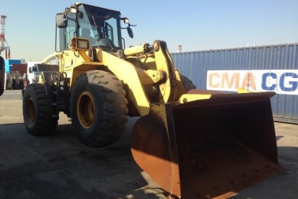 ขาย รถตัก KOMATSU WA 320-5 สภาพสวย ชั่วโมง 6พันกว่า นำเข้าจากญี่ปุ่น โทร. 090-986-2521 อ๊อบ