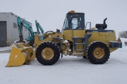 รถตักยอดนิยม KOMATSU WA 300-3 รถตักหิมะจากญี่ปุ่น ไม่ช้ำเลย เดิมๆ สวยมาก ใครหารุ่นนี้อยู่ไม่มีผิดหวัง โทร.090-986-2521 อ๊อบ