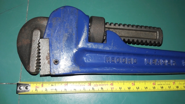 ขายคอม้าขนาด12"ใหม่เก่าเก็บ RECORD Made in England. ขายคอม้าขนาด12"ใหม่เก่าเก็บ RECORD Made in England.