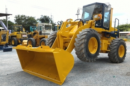 รถตัก Komatsu WA 150-1 นำเข้าจาก ญี่ปุ่น +++ สวยมาก พร้อมใช้งาน ขายถูก 090-986-2521 รถตัก Komatsu WA 150-1 นำเข้าจาก ญี่ปุ่น +++ สวยมาก พร้อมใช้งาน ขายถูก 090-986-2521