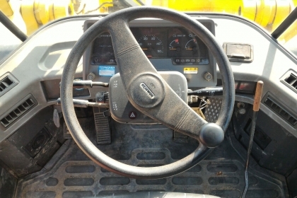 ราคาพิเศษสุดๆ KOMATSU WA 100-3 เครื่องยนต์ 6สูบ นำเข้าจากญี่ปุ่น 090-986-2521 อ๊อบ