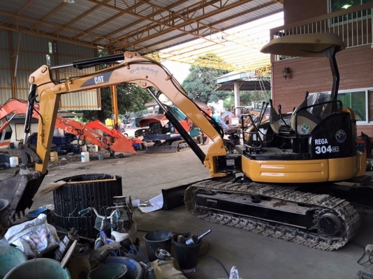 ขายด่วน CAT 304CR สภาพสวยพร้อมใช้งาน เครื่องดีปั้มดี มีเอกสารใบอินวอย