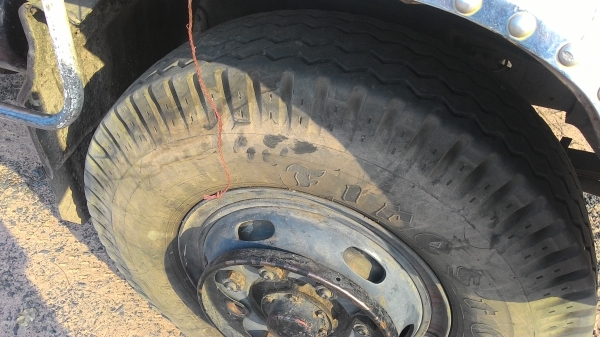 ขายสิบล้อHENOดั๊ม185แรงม้า