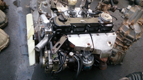 เครื่องนิสสัน. TD27 ตู้เครื่องสวยๆแน่นๆมีใบคุม เครื่องนิสสัน. TD27 ตู้เครื่องสวยๆแน่นๆมีใบคุม