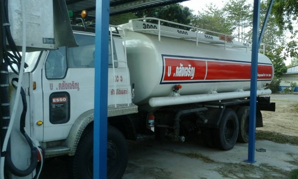 ขาย 398000  รถบรรทุกนำ้มัน