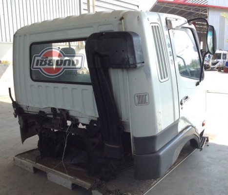 หัวเก๋ง MITSUBISHI FUSO FN627 หัวกว้าง