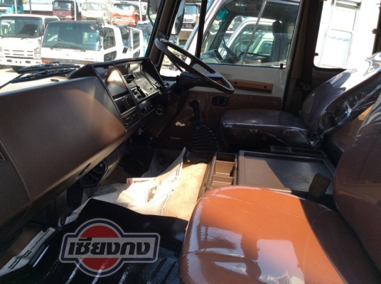 หัวเก๋ง HINO  4D