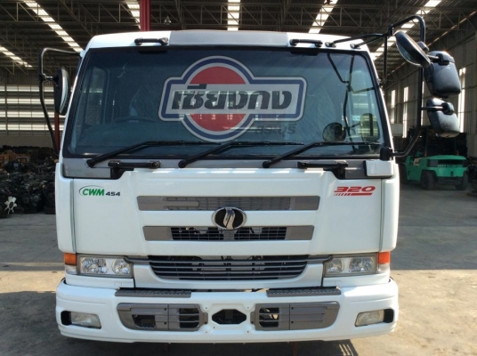 หัวเก๋ง NISSAN ปลาวาฬ