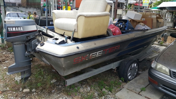 เรือ 21 ฟุต skeeter