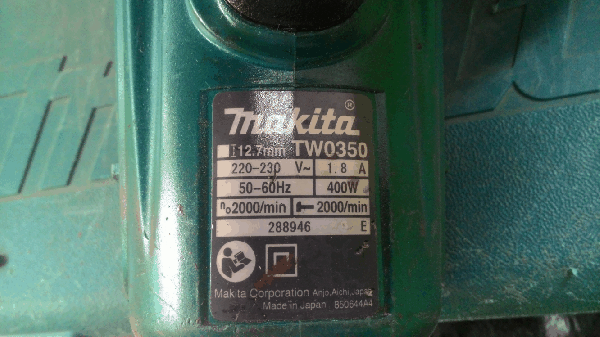 ขายด่วนบล๊อกไฟฟ้า Makita TW0350 400W. ขายด่วนบล๊อกไฟฟ้า Makita TW0350 400W.