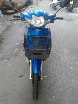 ขายลูกเดียว wave110iสตาทมือ หัวฉีด ปี2553 ราคาสุดคุ้มกันเลยคับ มีเล่มเอกสารครบ