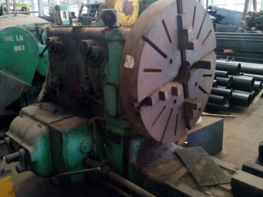ขายเครื่องกลึงยุโรปสวิง1.30ยันงาน3.30เมตรผ่านป้อมมีด550ปาดหน้าได้ปอกผิวได้รูเพลา3นิ้ว