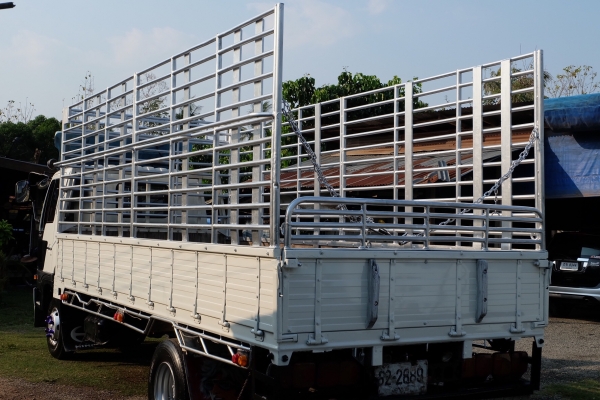 อยากขาย FC4JJMR สมอทอง เครื่อง JO5C 4สูบ 165 แรง ปี45 ห้างแท้