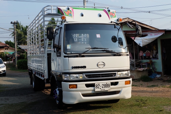 อยากขาย FC4JJMR สมอทอง เครื่อง JO5C 4สูบ 165 แรง ปี45 ห้างแท้