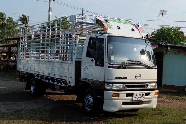 อยากขาย FC4JJMR สมอทอง เครื่อง JO5C 4สูบ 165 แรง ปี45 ห้างแท้