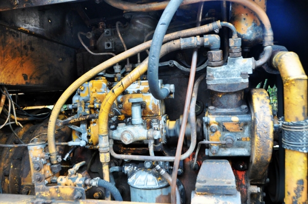 ขายรถตัก Komatsu JH30B ; รถเก่าญี่ปุ่น 100\%;  สภาพสวยพร้อมใช้งานได้ทันที สนใจติดต่อ 081-9485494