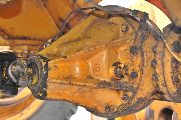 ขายรถตัก Komatsu JH30B ; รถเก่าญี่ปุ่น 100\%;  สภาพสวยพร้อมใช้งานได้ทันที สนใจติดต่อ 081-9485494