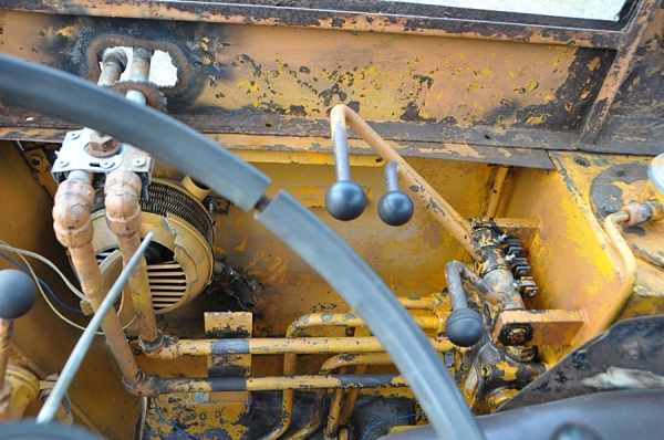 ขายรถตัก Komatsu JH30B ; รถเก่าญี่ปุ่น 100\%;  สภาพสวยพร้อมใช้งานได้ทันที สนใจติดต่อ 081-9485494