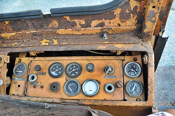 ขายรถตัก Komatsu JH30B ; รถเก่าญี่ปุ่น 100\%;  สภาพสวยพร้อมใช้งานได้ทันที สนใจติดต่อ 081-9485494