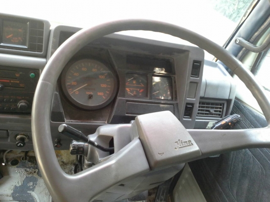 หกล้อ ฮีโน KM779 เครือง135โบว์ กะบะเหล็กยาว 5.50ม รถสภาพดีสวยมากๆบางเดิมพร้อมใช้ ทะเบียนพร้อมโอน ครับ