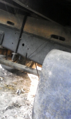 ISUZU ELF 74 แรง รถบรรทุกหกล้อ กระบะเหล็กความยาว 4.30 เมตรสภาพดีพร้อมใช้งานได้เลยครับ เครื่องยนต์แรงดีไม่แตกเยิ้ม ภายในเก๋งคอนโซลครบพร้อม พวงมาลัยธรรมดา เบาะไม่ขาด พื้นเก๋งไม่ผุ ช่วงล่างคัชซีไม่มีบวม ยาง 7.50 ขอบ 16 สภาพดีประมาณ 60\% เอกสารทะเบียนชุดโอนครบ