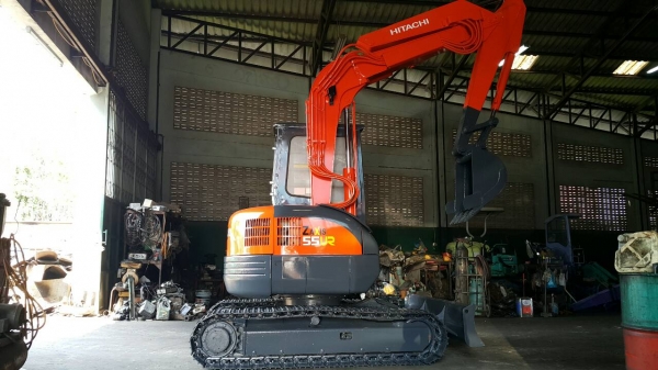 ขาย รถขุด HITACHI รุ่น EX55UR-2- มือสองญี่ปุ่น แทรกเหล็ก บูมสไลด์ สลักแน่น ทั้งคัน สวยพร้อมใช้งาน มือถือ/LINE ID : 0818753444