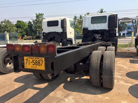 แสงฟ้าเต๊นท์รถ//ขายรถ10ล้อ2เพลา ISUZU-GIGA ปี46 GXZ23KZ22 แสงฟ้าเต๊นท์รถ//ขายรถ10ล้อ2เพลา ISUZU-GIGA ปี46 GXZ23KZ22