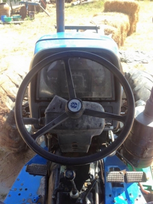 ขายรถไถ new holland ts90 สวยๆพร้อมใช้ 081-6000084