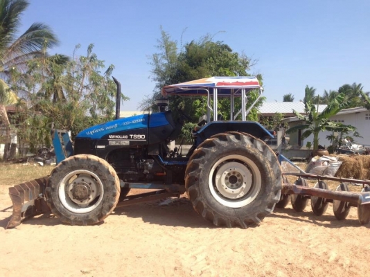 ขายรถไถ new holland ts90 สวยๆพร้อมใช้ 081-6000084