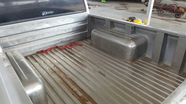 ขายรถกระบะพร้อมใช้งานพร้อมกระบะสแตนเลสเอกสารครบพร้อมโอนเจ้าของขายเอง