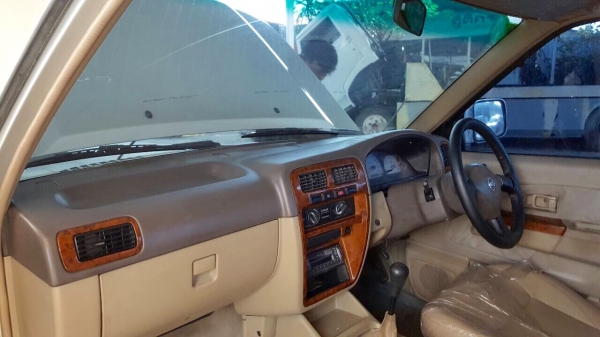 ขายรถกระบะพร้อมใช้งานพร้อมกระบะสแตนเลสเอกสารครบพร้อมโอนเจ้าของขายเอง