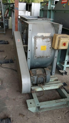 ของดีเพิ่งเข้าวันนี้ โบลเวอร์สภาพดี พร้อมใช้งาน 1 3 5 7 10 15 แรง มีทั้งหมด 19 ตัว การันตีคุณภาพจากร้านวินิตรครับ ของดีเพิ่งเข้าวันนี้ โบลเวอร์สภาพดี พร้อมใช้งาน 1 3 5 7 10 15 แรง มีทั้งหมด 19 ตัว การันตีคุณภาพจากร้านวินิตรครับ