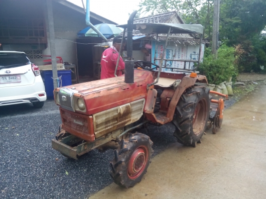 รถไถ่นาคูโบต้า 2 เพลา พร้อมใช้งาน...