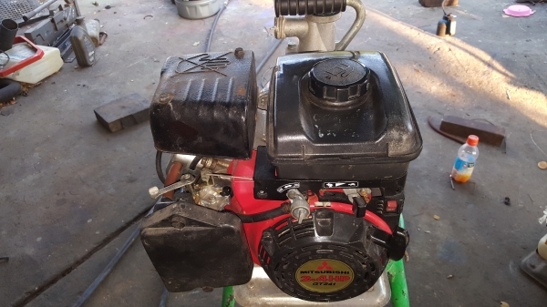 ปั้มน้ำ 1 x 1 สองจุดสี่แรง  พร้อมใช้