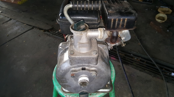 ปั้มน้ำ 1 x 1 สองจุดสี่แรง พร้อมใช้ ปั้มน้ำ 1 x 1 สองจุดสี่แรง พร้อมใช้