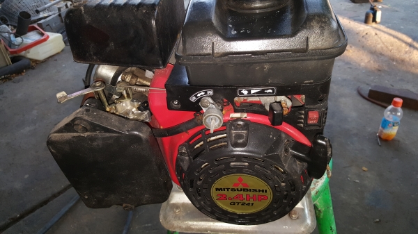 ปั้มน้ำ 1 x 1 สองจุดสี่แรง พร้อมใช้ ปั้มน้ำ 1 x 1 สองจุดสี่แรง พร้อมใช้