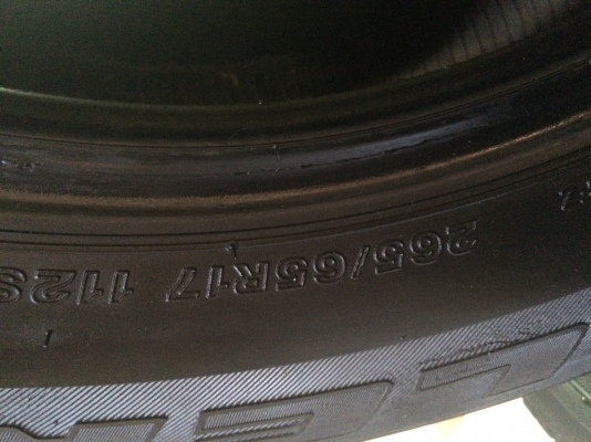 ขายยาง บริดสโตน 265/65R17 ปี13
