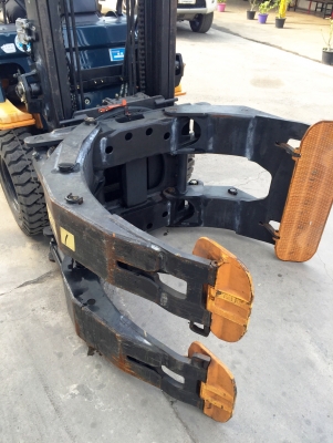 -:-*&bull;*ข า ย ร ถ ย ก นำ เ ข้ *&bull;*-:-TOYOTA 7FG25 เสาสูง5เมตร งาหนีบกลม สนใจติดต่อ083-062-0223(ปอนด์)