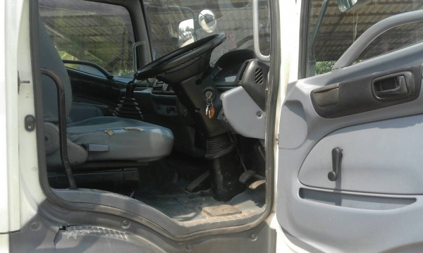 สิบล้อ อีซูซุ FVM 195เพาเดียว ติดเครน 3.9ตัน ท้ายลากแม็กโค 200 สภาพดีสวยเดิมๆ เล่มทะเบียนพร้อมโอน ขาย 695,000บ เทนเลอน์1เพา ติเครน 3ตัน ราคาเบาๆ