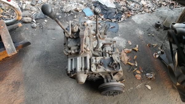 ขายเกียร์ โตโยต้า แลนครูยเซอ