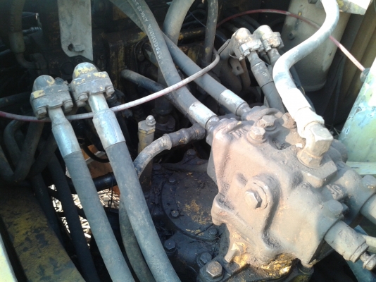 ขายPC200รุ่น5 รถพร้อมใช้สุดๆ