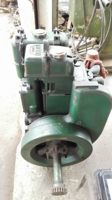 ** ขายแล้วครับ!! ** เครื่องยนต์ดีเซล LISTER DIESEL Made in England 6 HP. 1800 RPM. มาเทสก่อนได้!!