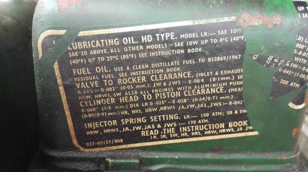 ** ขายแล้วครับ!! ** เครื่องยนต์ดีเซล LISTER DIESEL Made in England 6 HP. 1800 RPM. มาเทสก่อนได้!!