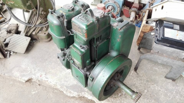 ** ขายแล้วครับ!! ** เครื่องยนต์ดีเซล LISTER DIESEL Made in England 6 HP. 1800 RPM. มาเทสก่อนได้!!