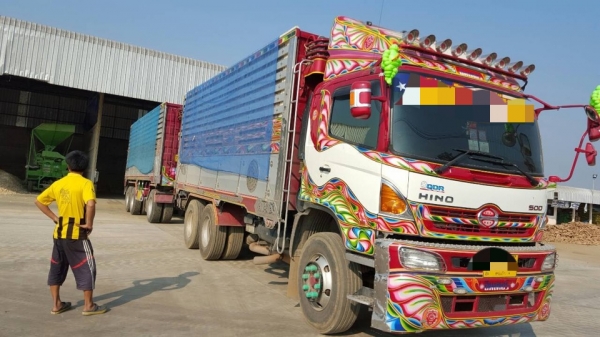 ขายดาวน์รถพ่วง 22 ล้อ แม่-ลูก กระบะเนียมคอกเกษตรดั้ม HINO 344 ปี.56 รถสวย วิ้งไม่ถึงแสนกิโล ขายดาวน์.670,000 สนใจรีบจองด่วน