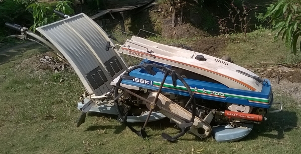 ขายรถดำนา 2 แถว ISEKI เก่าญี่ปุ่น ขายรถดำนา 2 แถว ISEKI เก่าญี่ปุ่น