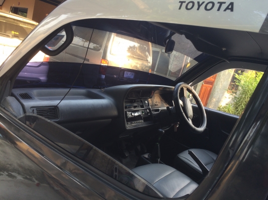 รถตู้Toyota เครื่อง2lดีเซล2.5lสภาพพพร้อมใช้งาน