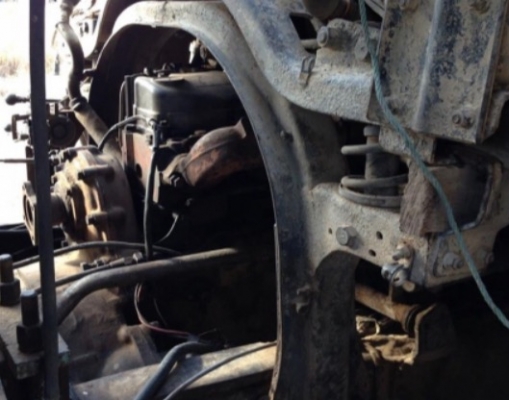 HINO ZM 260 HP EK100 รถโม่ปูน สิบล้อ 2 เพลา โม่ปูน 6 คิวสภาพดีพร้อมใช้งานได้เลยครับ เครื่องยนต์แรงดีเดิมๆภายในเก๋งคอนโซลสวยครบ พวงมาลัยเพาเวอร์ ระบบเบรคทริ๊ปฟี้ ช่วงล่างแน่น คัชซีใหญ่สวยไม่มีแตกบวม ยางสภาพดี 10 เส้นประมาณ 70\% พร้อมใช้งาน เอกสารทะเบียนชุดโ