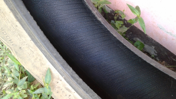 ขายตามสภาพยางรถไถ50แรง