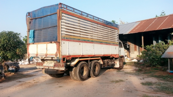 สิบล้อ2คันเจ้าของขายเอง